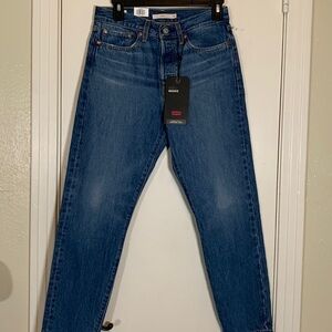 NWT Levis’ Premium Wedgie High Rise Tapered Leg Cotton Jeans, 27 waist